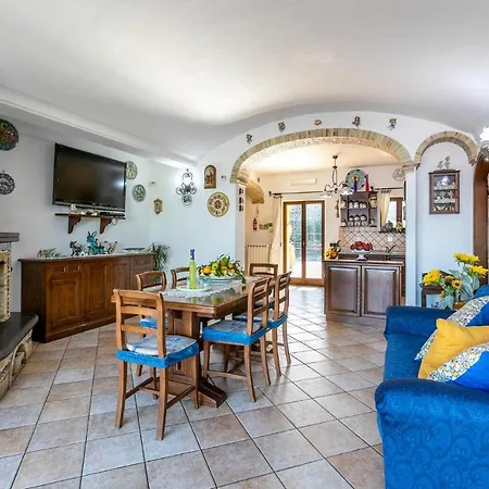 I Due Golfi Holiday home *